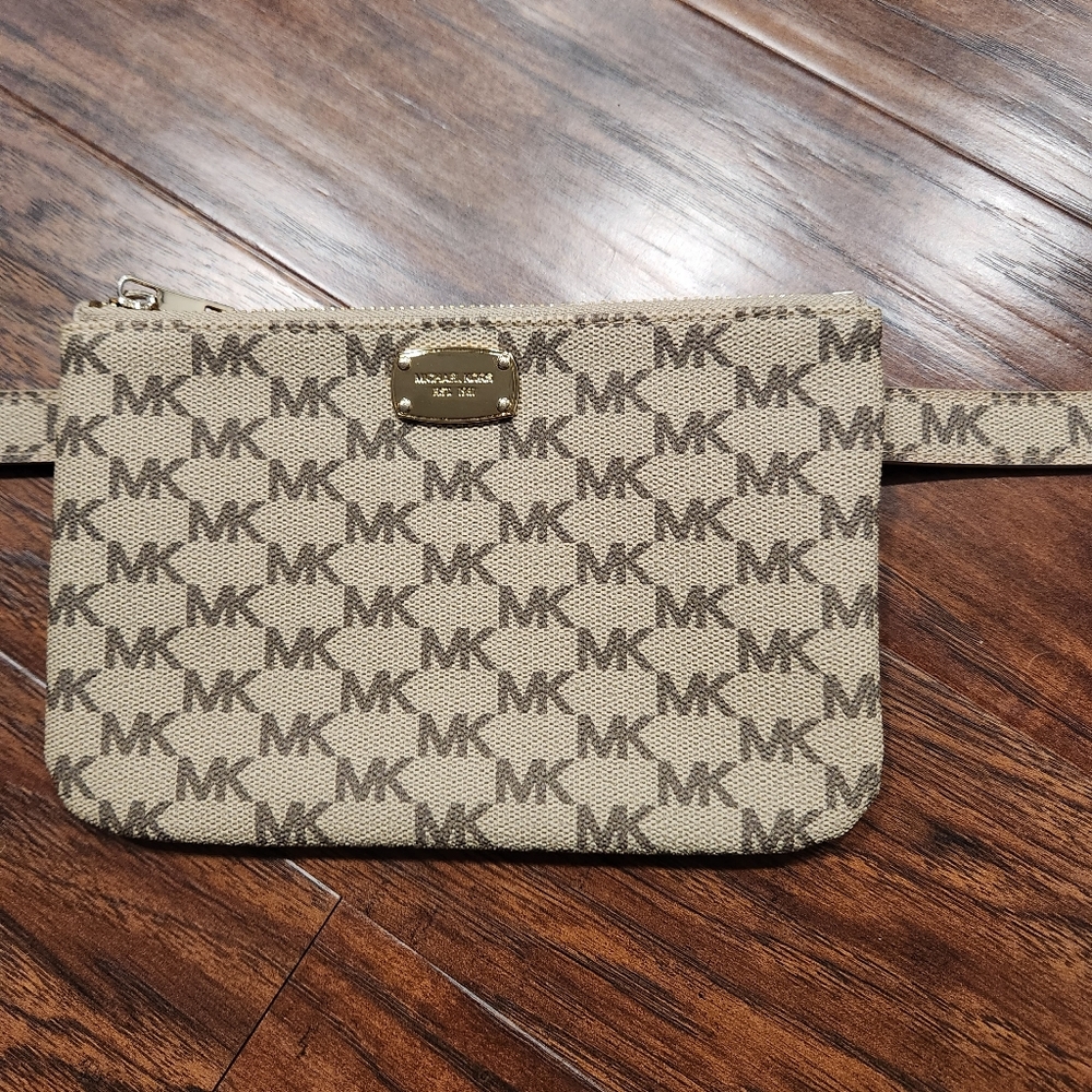Michael Kors belt bag